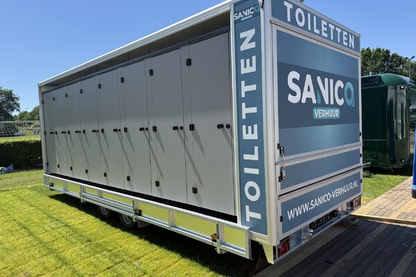 Evenementenwagen 16 Toiletten