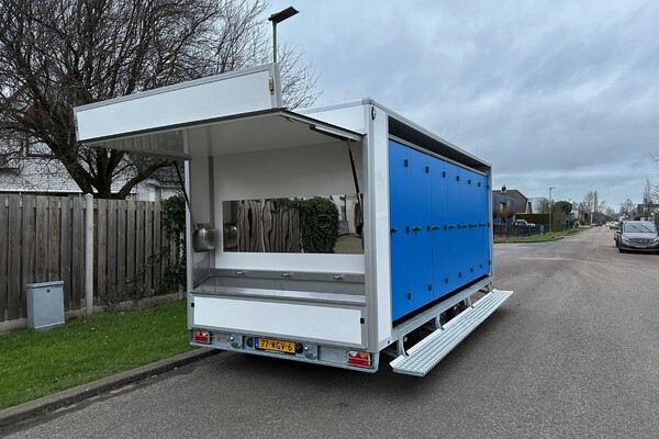 Evenementenwagen 16 Toiletten